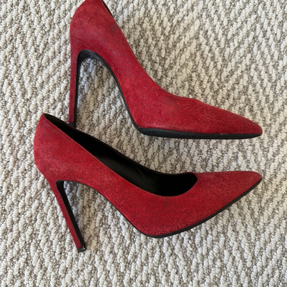 Saint Laurent Red Women's Heels - Picture 5 of 7